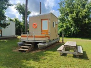 PT2 Hula Popper Cabin, Sleeps 2